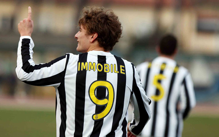 immobile